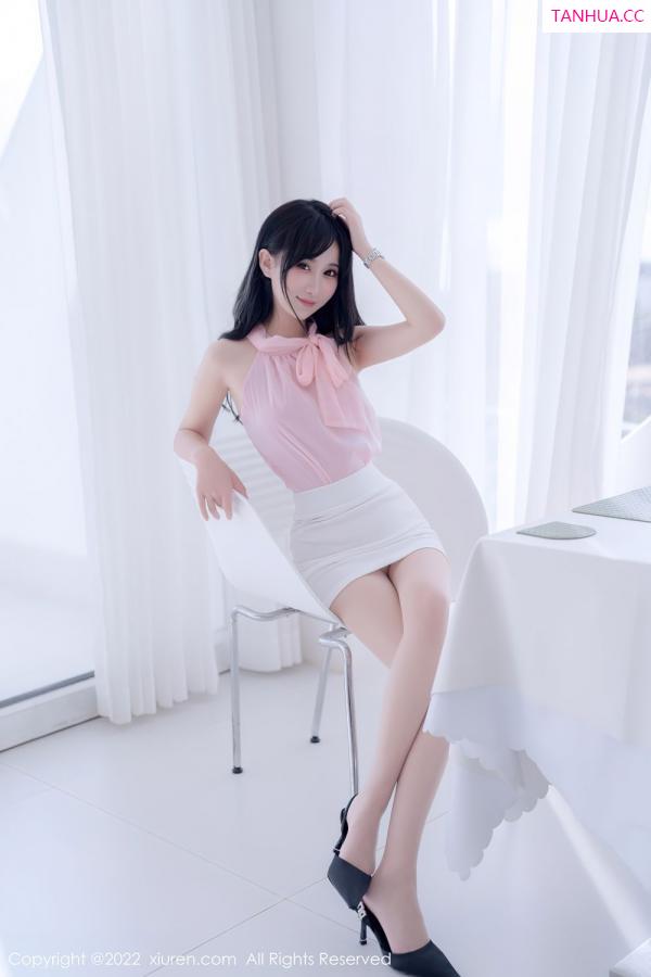 小果冻儿jelly  [XiuRen]高清写真图 2022.07.22 No.5318 小果冻儿第3张图片
